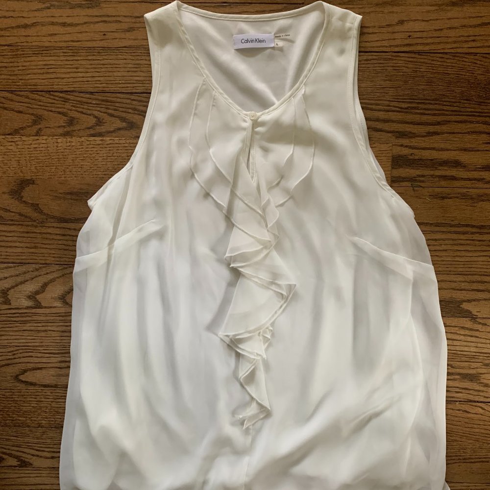 Sleeveless Blouse with Ruffle